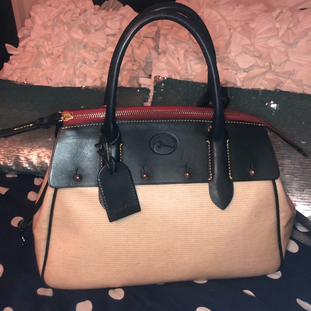Dooney & Bourke purse